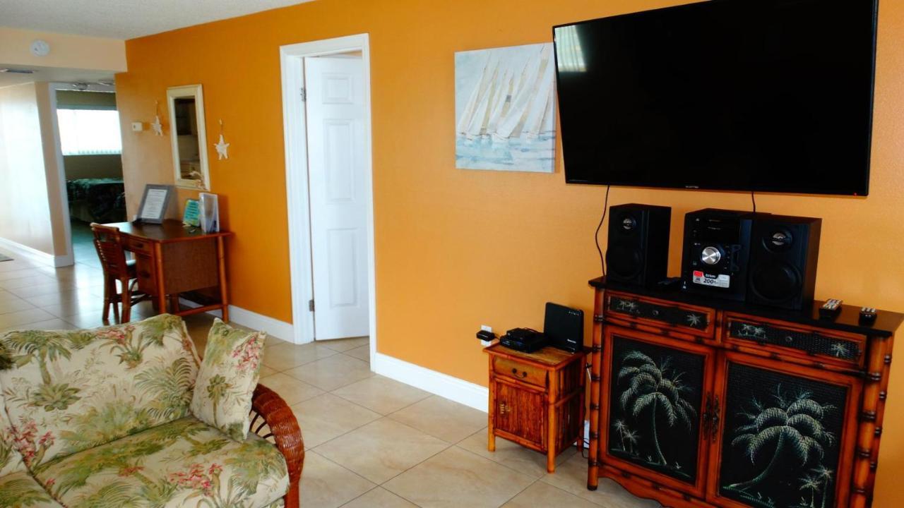 Ocean Beach Villas Unit 203- Direct Oceanfront Condo! Cocoa Beach Exterior foto